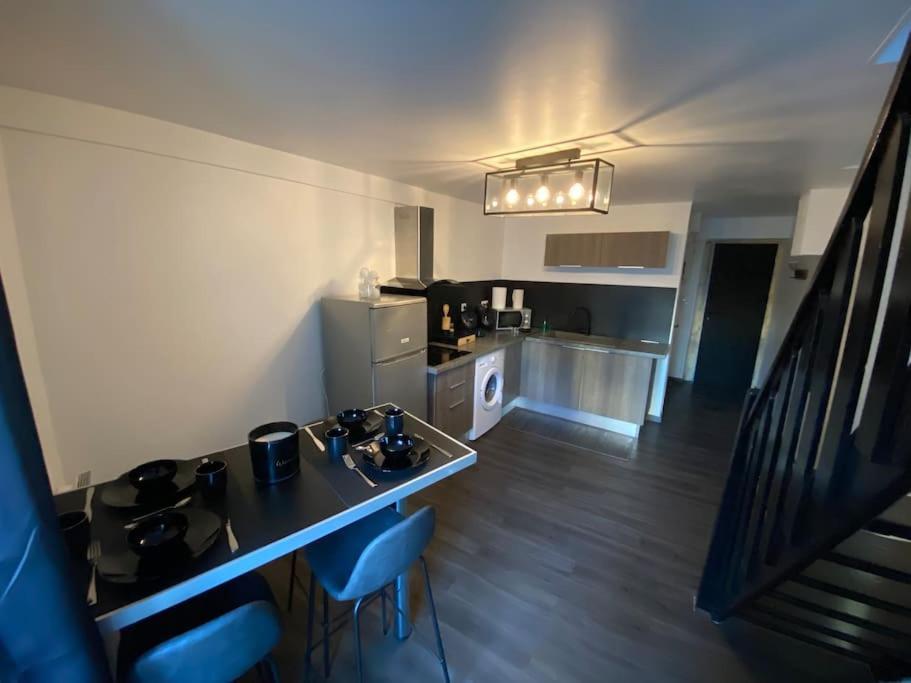 Bill'Ppart - Easylife Bourgoin-Jallieu Exterior foto